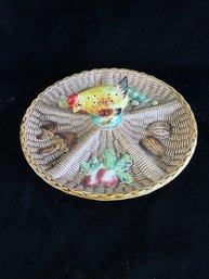 Rosinni Divided Woven Ceramic Dish With Hen Shaker