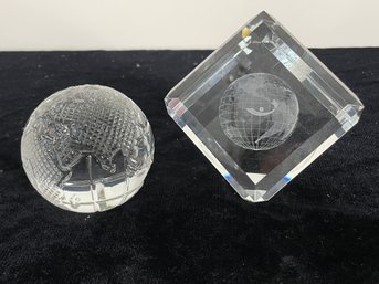 2 Piece Globe Themed Glass Figurine Collection