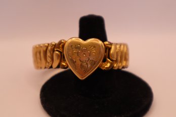 La Mode Gold Tone Sweet Heart Expansion Bracelet