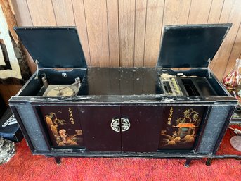 1963 Chinoiserie Style Stereo & TV Cabinet