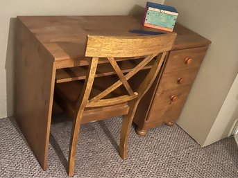 Knotty Hardwood Ball Foot Computer Desk And Chair