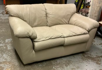Nice Viewpoint Leather Works Love Seat
