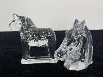 2 Piece Glass Horse Figurine Collection