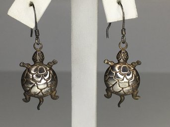 Wonderful Vintage 925 / Sterling Silvert Turtle Earrings - With Shepard Hook Mount - Nice Vintage Pair