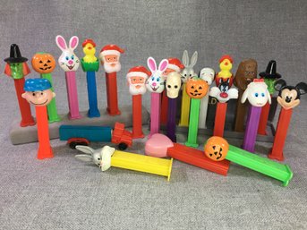 Awesome Group Of 23 Vintage PEZ Dispensers - Some Repeats - All In Good Condition - Collection Starter !