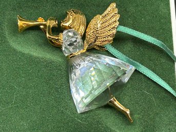 Vintage 1997 SWAROVSKI 'CHRISTMAS MEMORIES' Crystal Angel With Trumpet Ornament