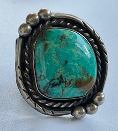 Striking Vintage Native American Turquoise Silver Ring 8 1/4