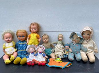 Vintage Doll Collection Including A Topsy-Turvey Doll