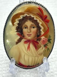 Very Fine Vintage Russian FEDOSKINO Hand Painted Mother Of Pearl Brooch- Artist Signed