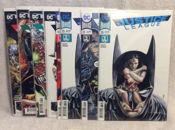 (8) DC Universe Justice League Comic Books - L