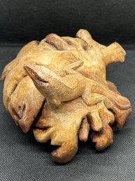 Finely Carved Burled Root Wood SKINK LIZARD Sculpture