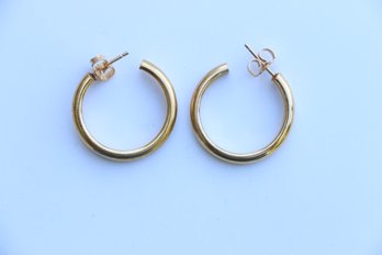 14k Yellow Gold Hoop Earrings