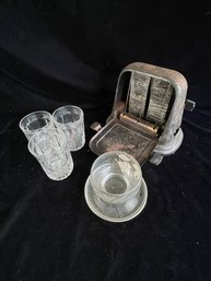 Mixed Vintage Kitchen Lot