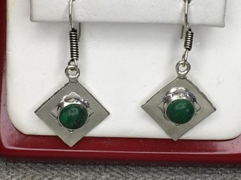 Nice 925 / Sterling Silver Square Earrings With Malachite - Brand New - Never Worn - Hand Made In India