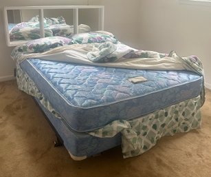 Full Size Bed With Mirrored Headboard With Like New Mattress & Box Spring