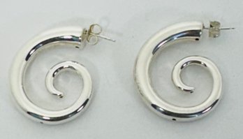 PRETTY STERLING SILVER SPIRAL FORM EARRINGS