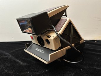Polaroid SX-70 Model 2 Camera