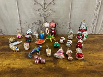 Great Lot Of Misc Blown Glass Christmas Tree Ornaments Including Vintage (LOT 2)