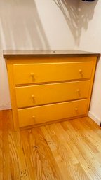 3-drawer Wood Dresser