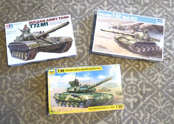 3 Russian Tank Model Kits New In Box