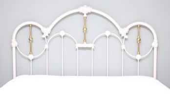 Victorian Inspired White Metal Brass Headboard Queen Size Bed With Beautyrest Mattress And Bedding
