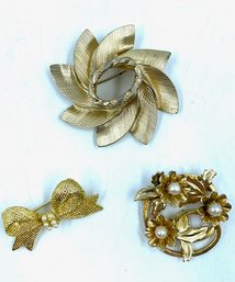 Trio Of Vintage Goldtone & Faux Pearl Brooches