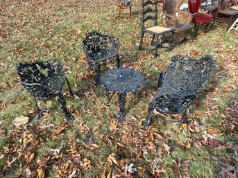 FOUR PIECE CAST ALUMINUM OUTDOOR PATIO SET