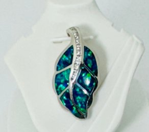 BEAUTIFUL STERLING SILVER OPAL AND CZ LEAF FORM PENDANT