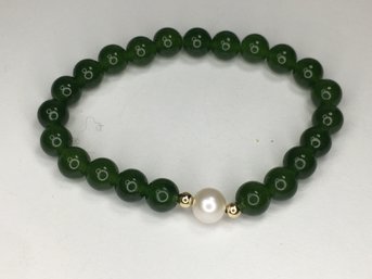Gorgeous Brand New Bracelet With Genuine Jade Beads With Pearl & Two 14K Gold Beads - Very Nice - NEW !