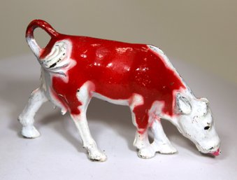 Vintage Lead Figure Happy Village Grazing Cow