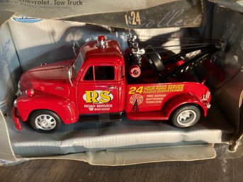 Welly Die Cast 1953 Tow Truck