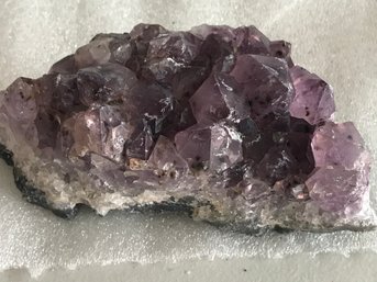 Amethyst Crystal Cluster, 1 LB 10 Oz, 6 Inch Long