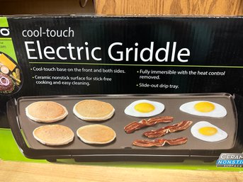 Cool Touch Electric Griddle By Presto