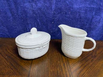 Wedgwood Sugar And Creamer Dishes