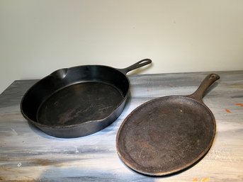 Wagner Sidney #9 Cast Iron Pan & Lodge Griddle