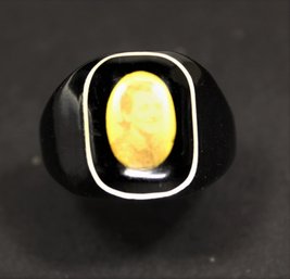 Vintage Black Bakelite Plastic Portrait Ring RARE Size 8