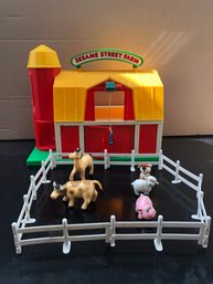 Vintage Illco Toys Sesame Street FARM Play Set With 5 Figures -