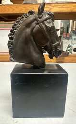 Metal Base With A Molded Rock Material Horse Head - Reproduction Of A Malvina Hoffman 1956 Statue     LP/D4