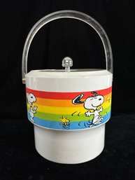 Vintage Snoopy Ice Bucket With Lucite Handle
