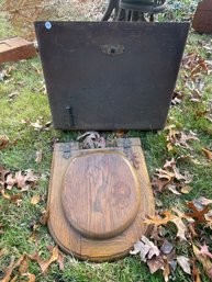 ANTIQUE TOILET BASIN WITH SEAT