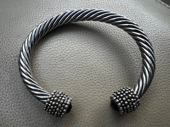 Twisted Gunmetal Silver Cuff Bracelet With Black Onyx Inlay