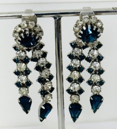 BEAUTIFUL VINTAGE BLUE AND WHITE RHINESTONE DANGLE EARRINGS