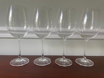 Set Of Clear Wine Glasses