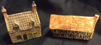 (2) 1978 Heritage Houses Collectible Ceramic The Moot Hall & Farmhouse