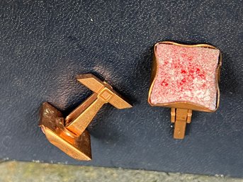 Vintage Red Nephrite Cufflinks With Gold/bronze Setting