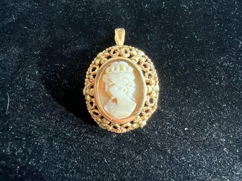 Coretto 18k Yellow Gold Set Italian Cameo Pendant Or Brooch