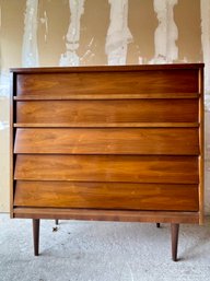 Vintage 1960s Dixie Furniture Mid Century Modern Walnut Chest On Cylindrical Legs