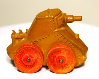 Vintage Manoil Lead Tank On Wood Wheels Dime Store Toy