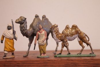 Rare Bedouin Arabs And Camels Cast Metal Lead Miniatures By Britains
