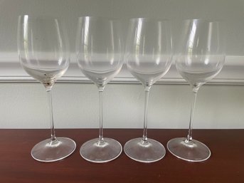 Set Of Riedel Crystal Vivant Wine Glasses